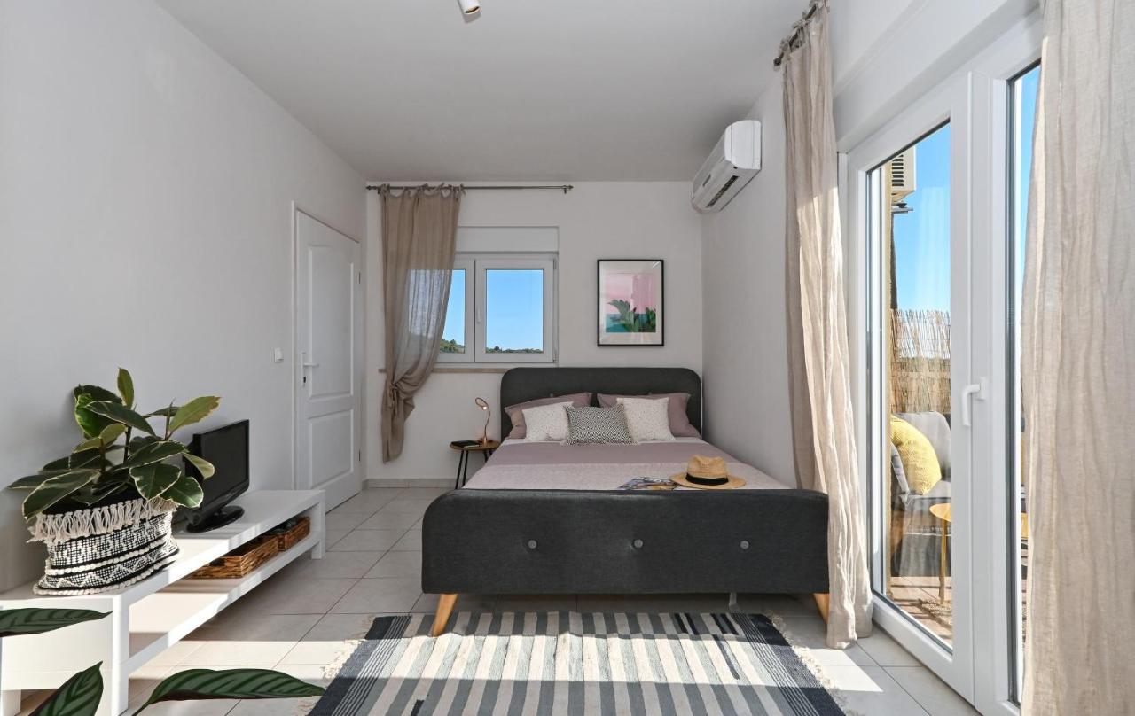 Dream Apartment Milna Milna  Extérieur photo